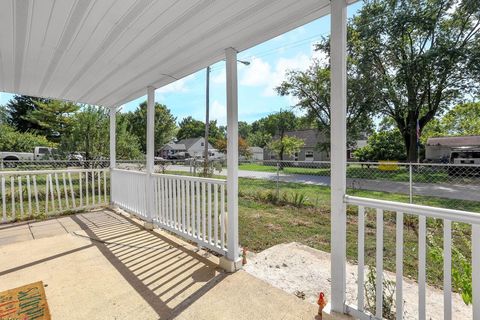 Tiny photo for 868 Lawndale Avenue, Columbus, OH 43207 (MLS # 225037770)