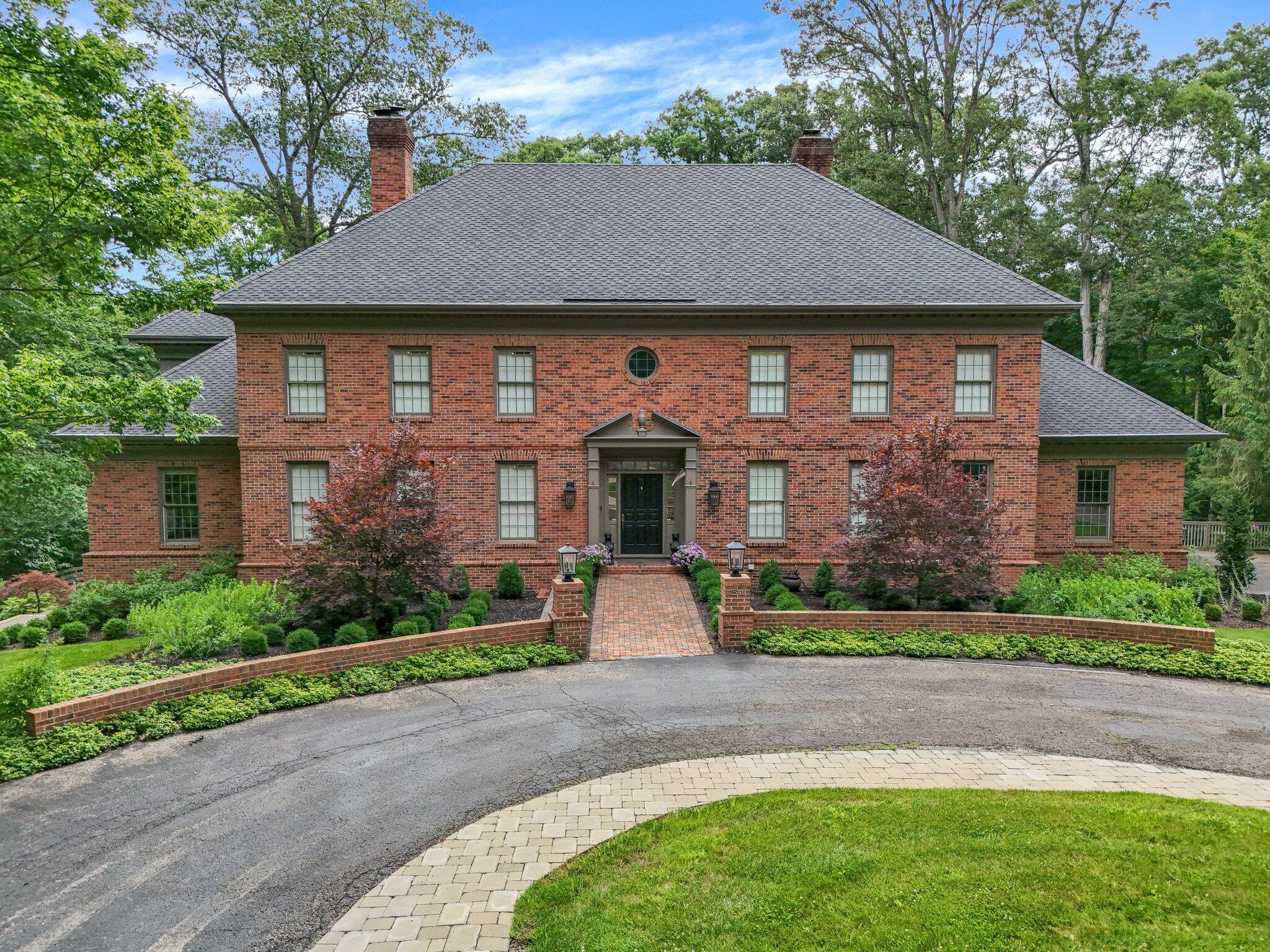 1540 W Powell Road, Powell, Ohio image 2