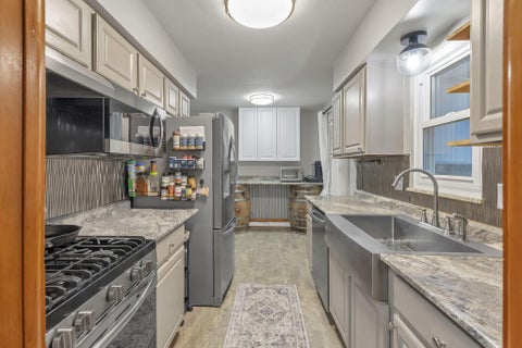 Tiny photo for 1020 Georgia Road, Circleville, OH 43113 (MLS # 226022471)