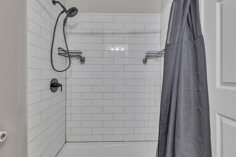 Tiny photo for 1020 Georgia Road, Circleville, OH 43113 (MLS # 226022471)