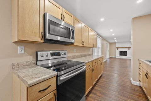 Tiny photo for 705 Timberlake Drive, Westerville, OH 43081 (MLS # 225044636)