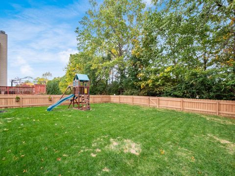 Tiny photo for 4152 Nafzger Drive, Columbus, OH 43230 (MLS # 225041029)