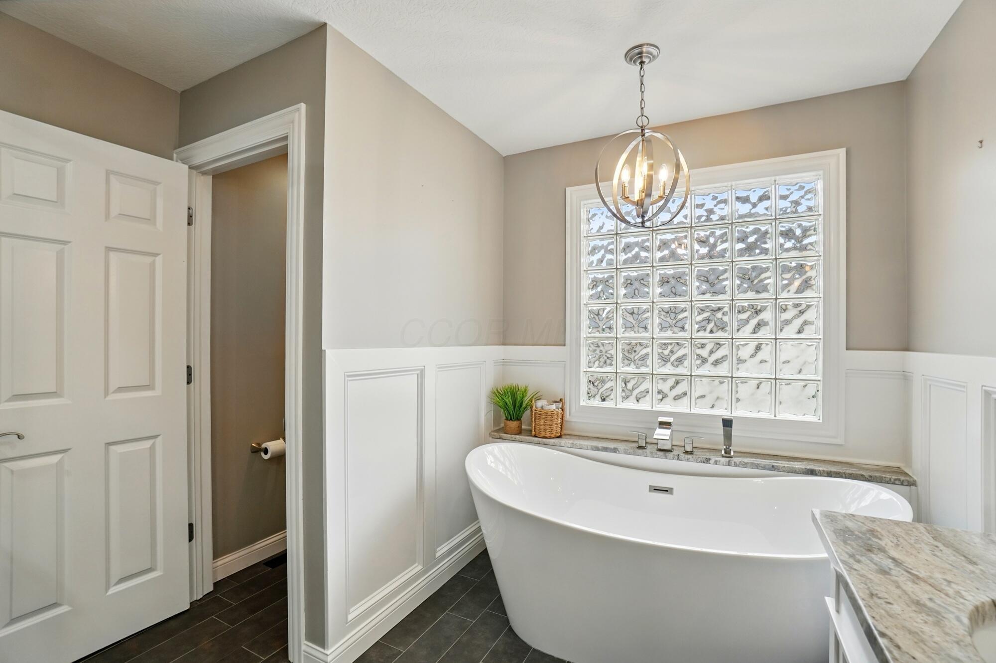 6467 Spring Run Drive, Westerville, Ohio image 48