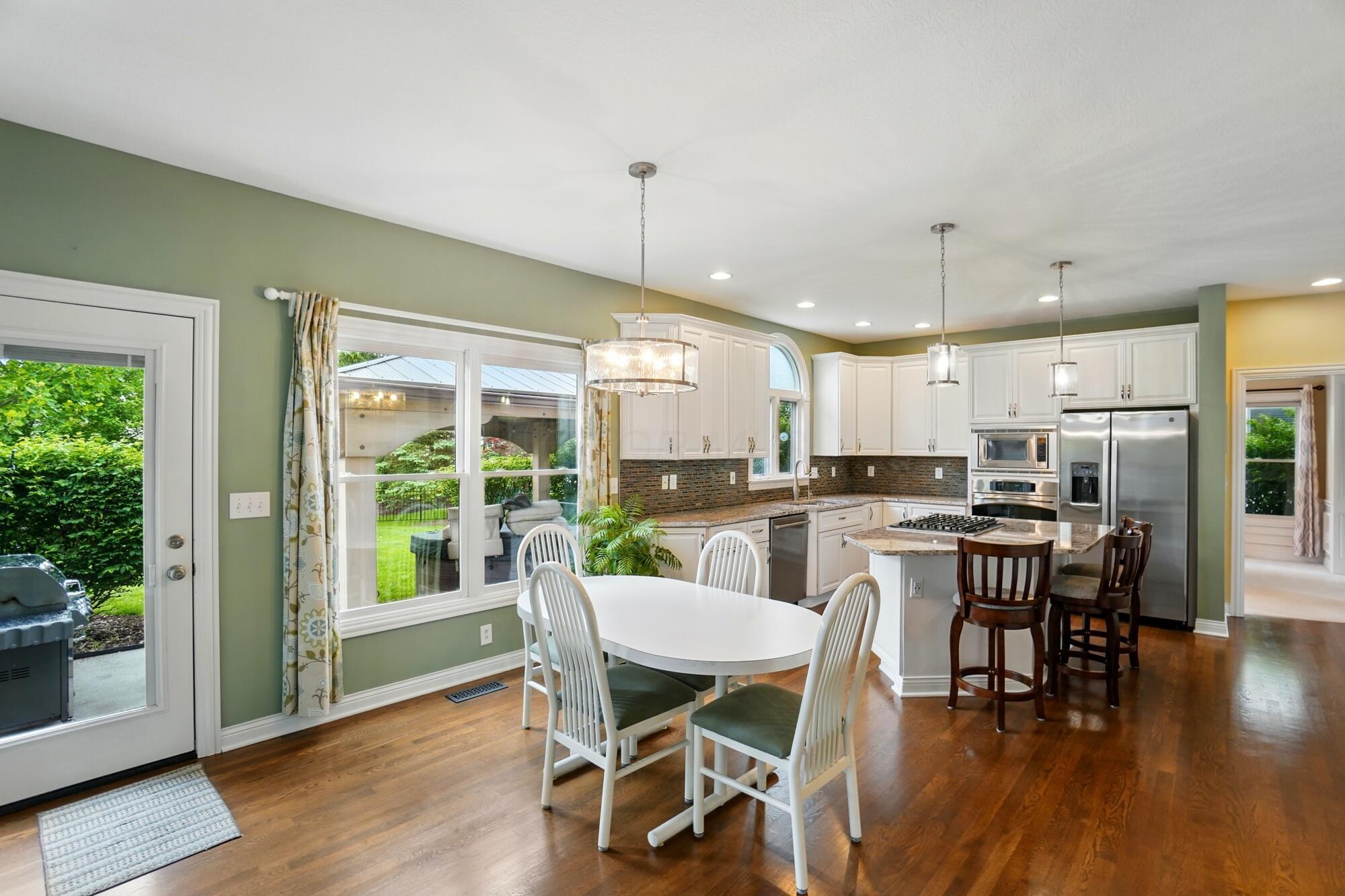 6467 Spring Run Drive, Westerville, Ohio image 26