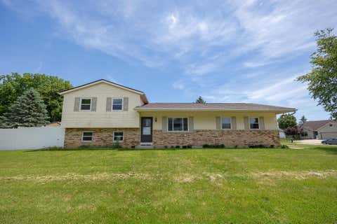 Photo of 2109 Westbranch Road, Grove City, OH 43123 (MLS # 226020384)