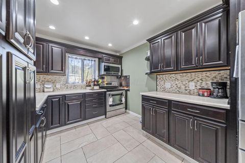 Tiny photo for 179 Selma Street, Marion, OH 43302 (MLS # 225039618)