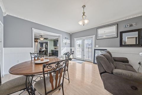 Tiny photo for 179 Selma Street, Marion, OH 43302 (MLS # 225039618)