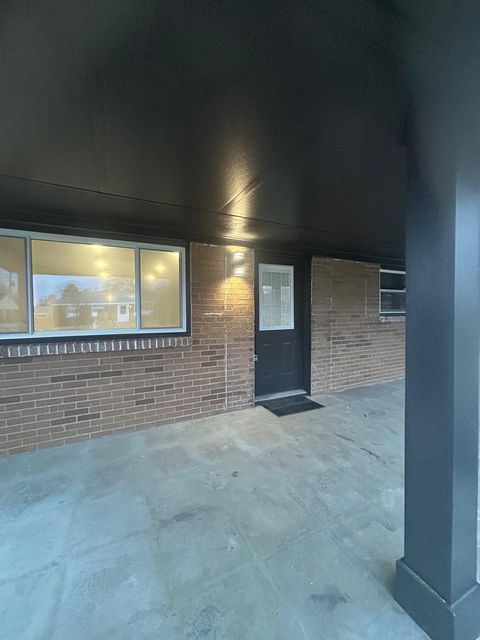 Tiny photo for 1861 Alvason Avenue, Columbus, OH 43219 (MLS # 225044846)