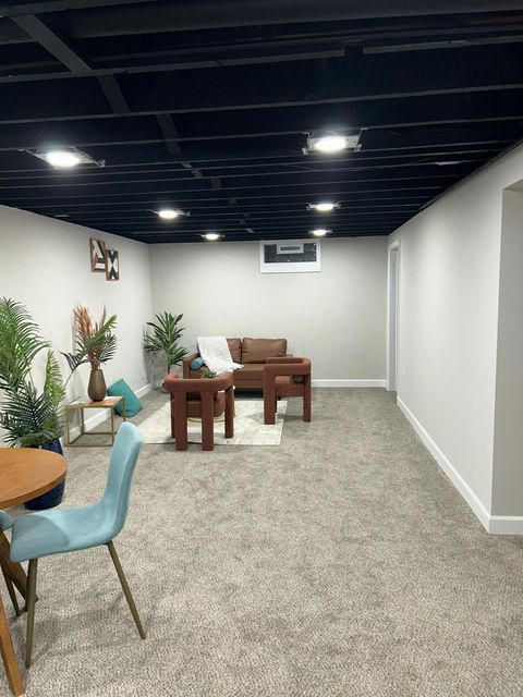 Tiny photo for 1861 Alvason Avenue, Columbus, OH 43219 (MLS # 225044846)