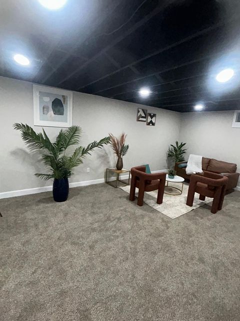 Tiny photo for 1861 Alvason Avenue, Columbus, OH 43219 (MLS # 225044846)