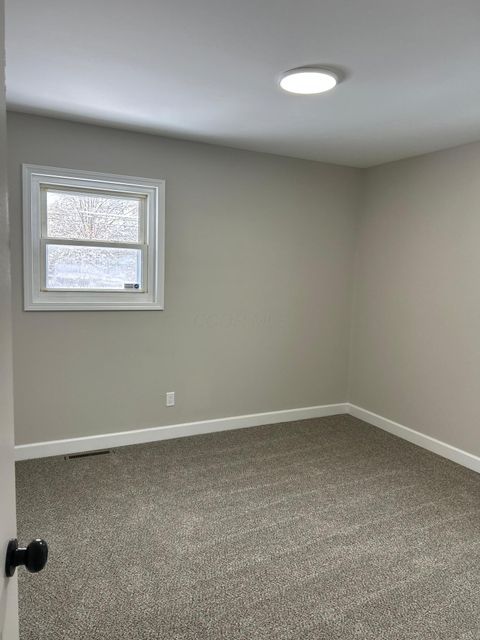 Tiny photo for 1861 Alvason Avenue, Columbus, OH 43219 (MLS # 225044846)