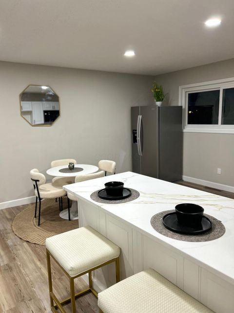 Tiny photo for 1861 Alvason Avenue, Columbus, OH 43219 (MLS # 225044846)