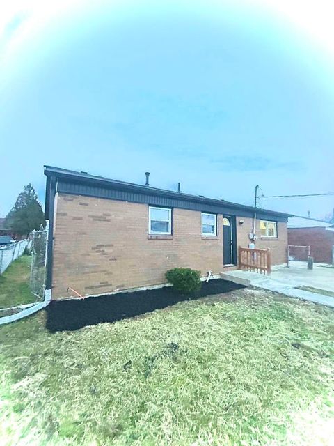 Tiny photo for 1861 Alvason Avenue, Columbus, OH 43219 (MLS # 225044846)