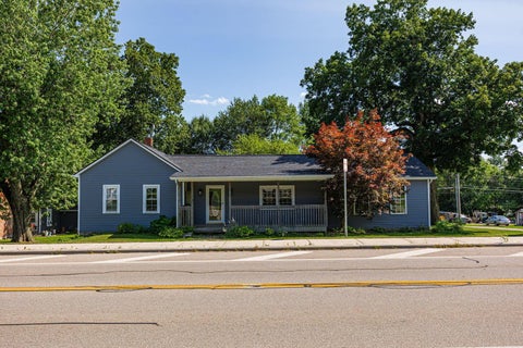 Photo for 15588 Main Street SE