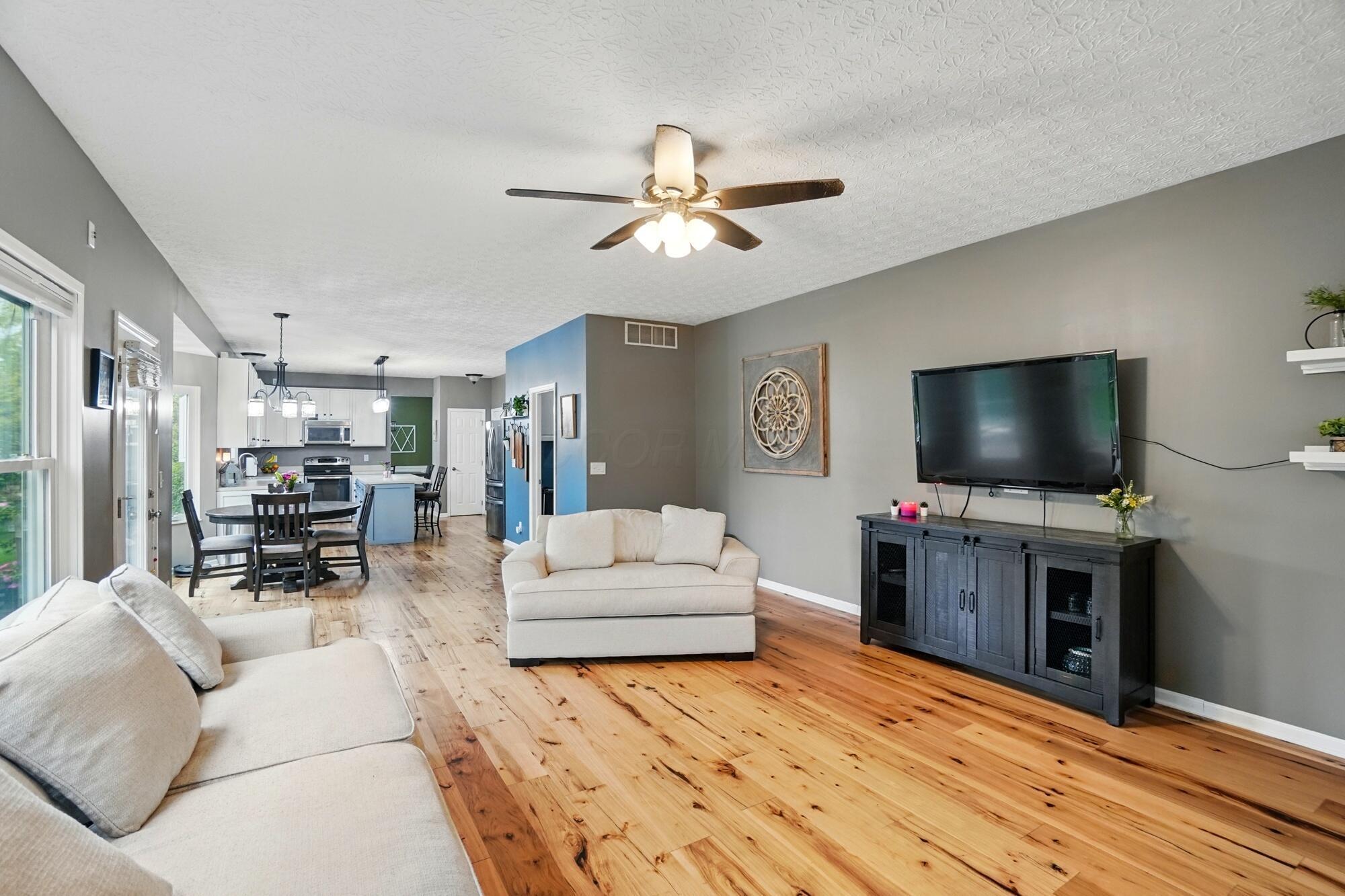 6180 Clover Place, Hilliard, Ohio image 25
