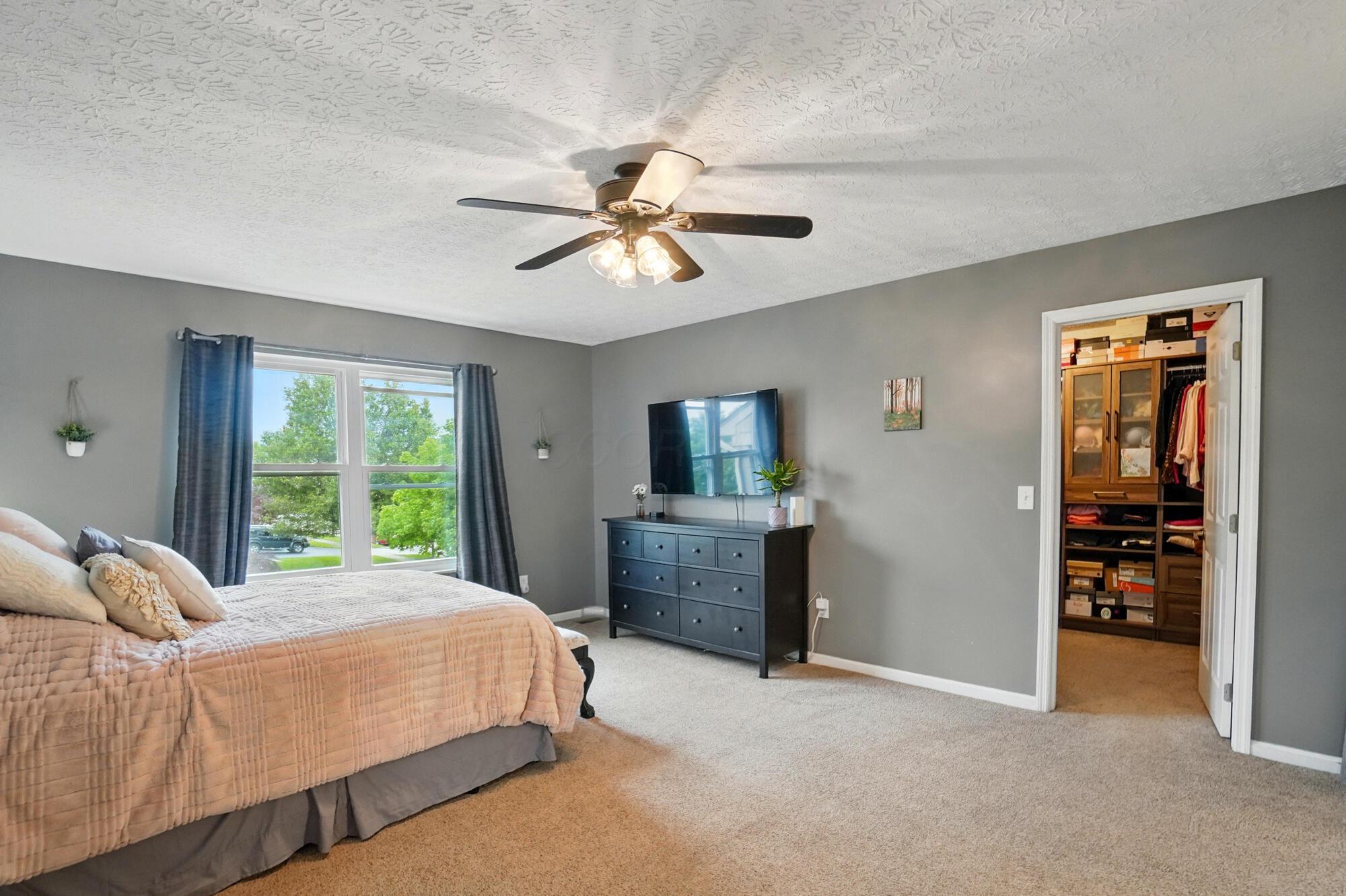 6180 Clover Place, Hilliard, Ohio image 32