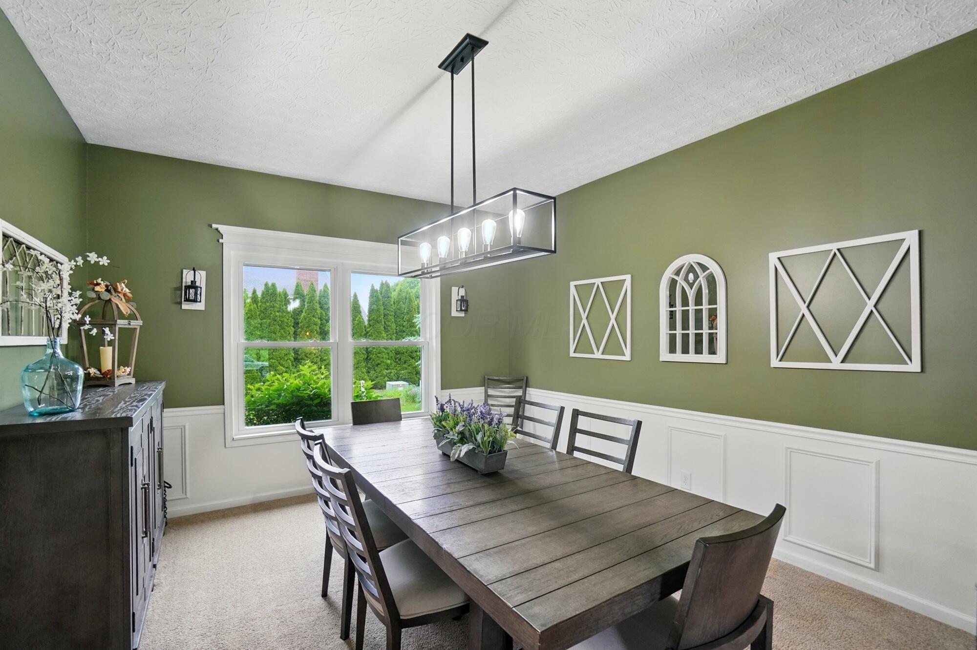 6180 Clover Place, Hilliard, Ohio image 12