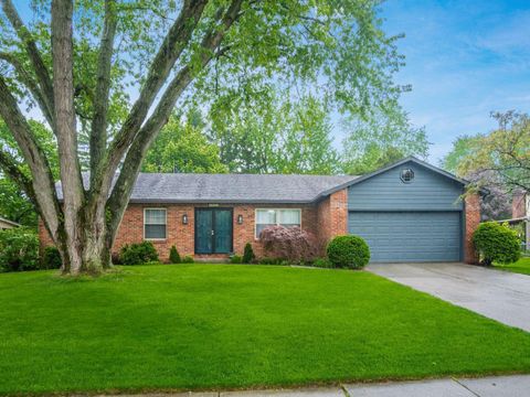 Photo of 1837 Scottsdale Avenue, Columbus, OH 43235 (MLS # 226014593)