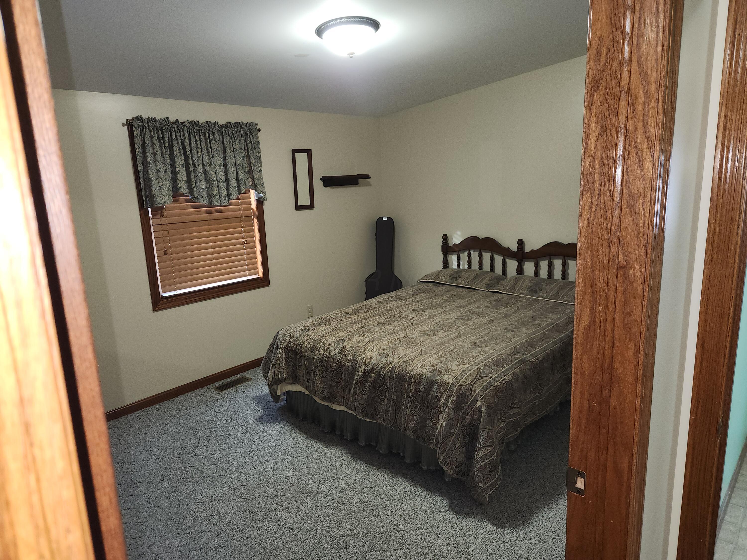 5747 E Clinton Street, Albany, Ohio image 22
