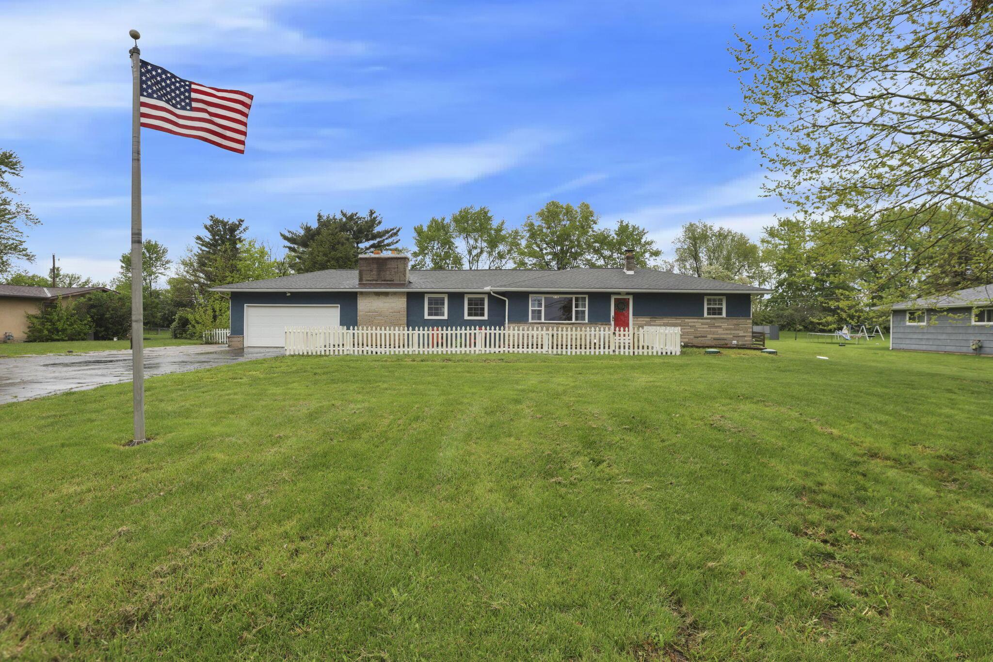 1288 Rohr Road, Lockbourne, Ohio image 4