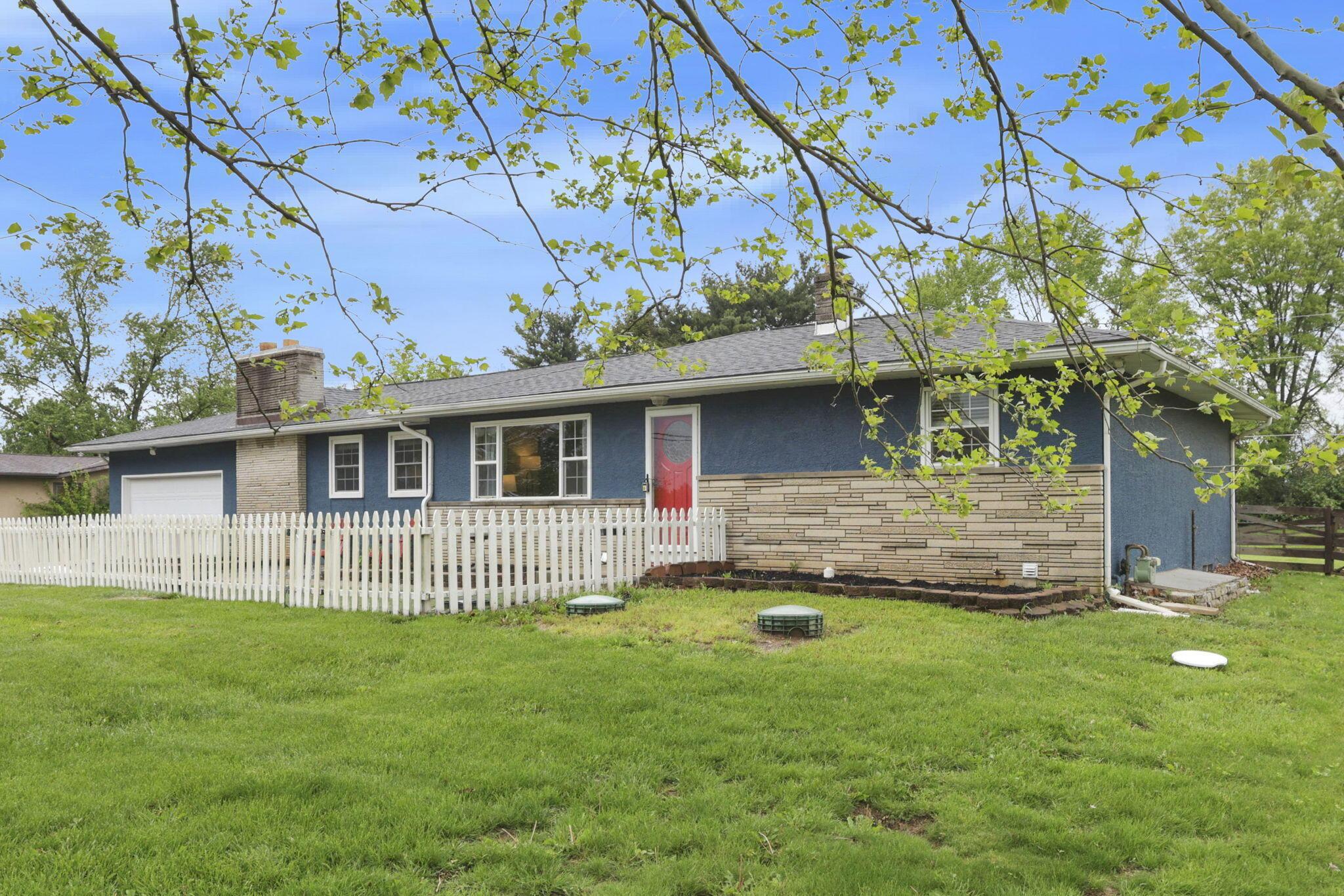 1288 Rohr Road, Lockbourne, Ohio image 7