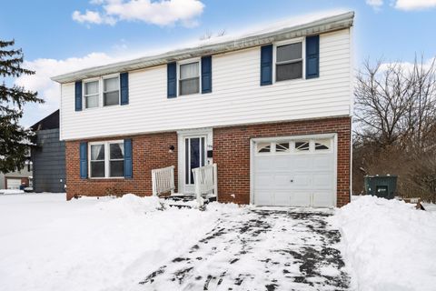 Tiny photo for 1450 Felix Drive, Columbus, OH 43207 (MLS # 226002637)