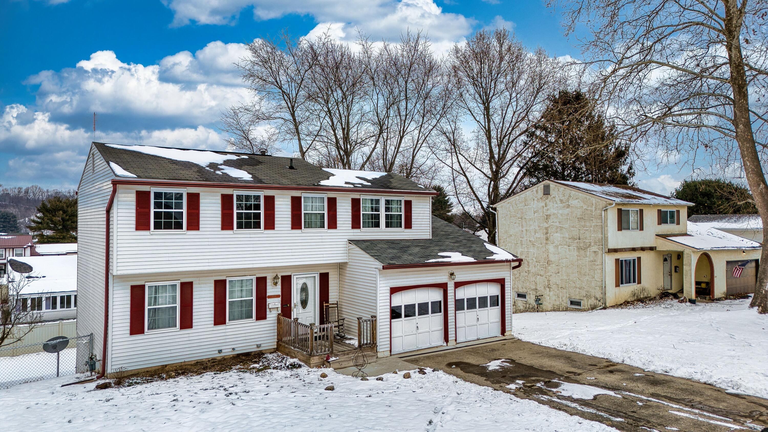 1856 Cherrywood Drive, Newark, Ohio image 2