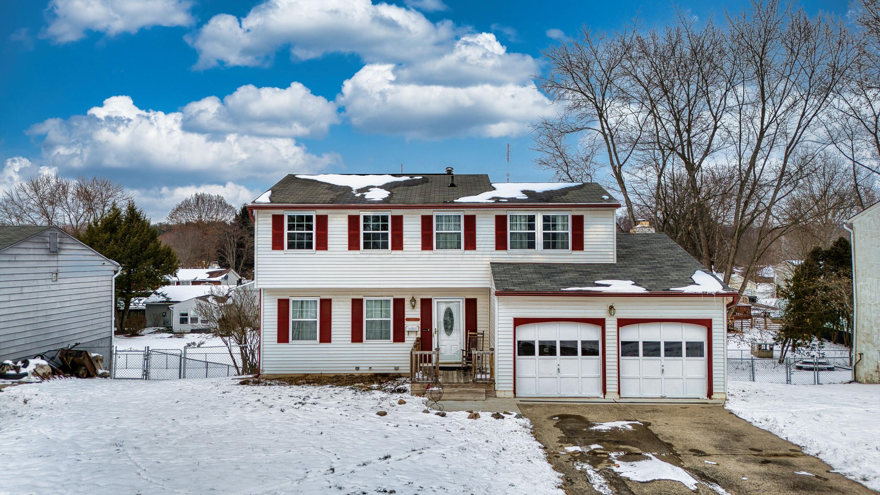 1856 Cherrywood Drive, Newark, Ohio image 1