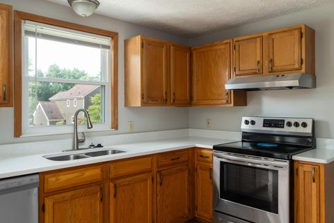 Tiny photo for 95 Highmeadows Circle, Powell, OH 43065 (MLS # 226021821)