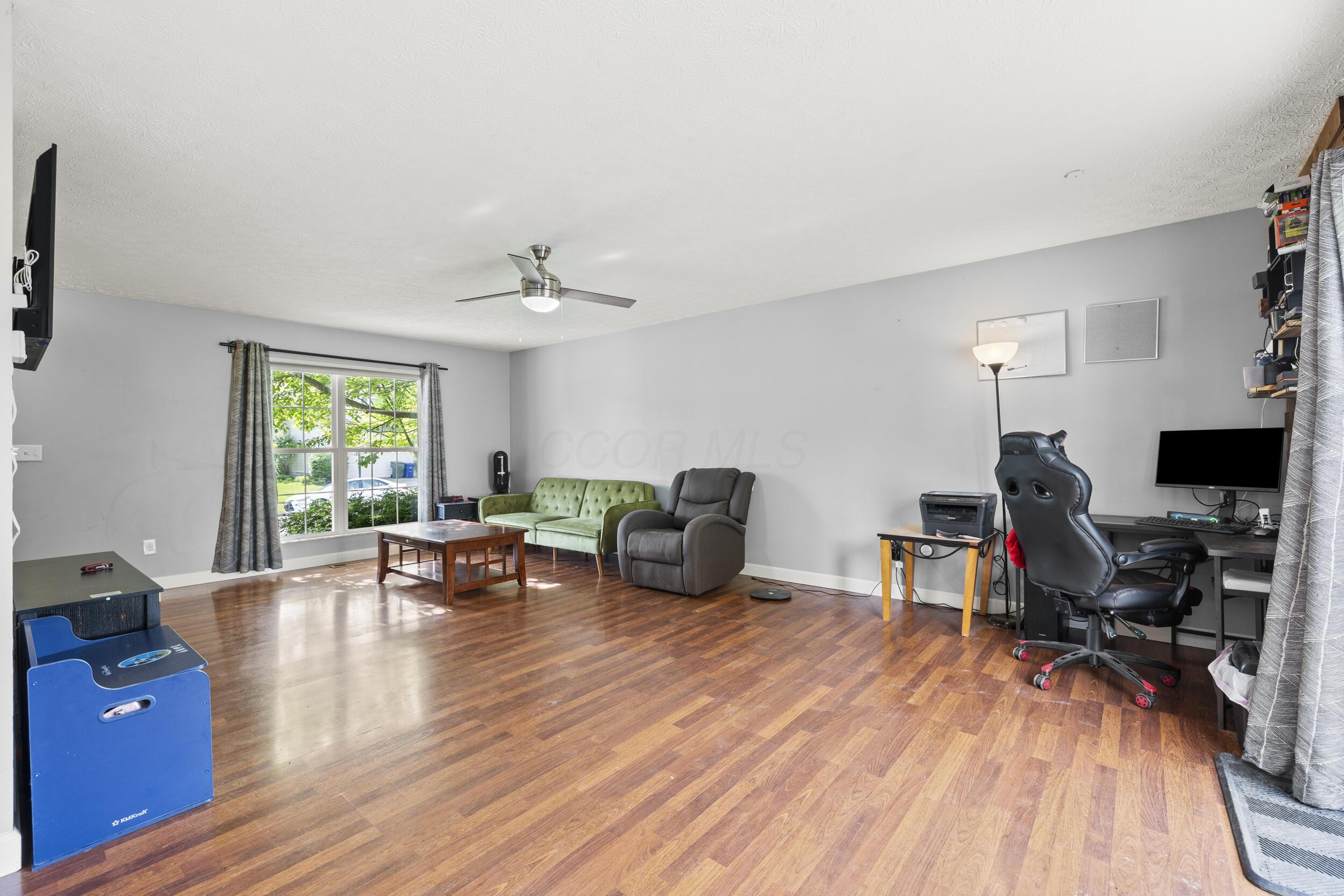 1301 Della Place, Columbus, Ohio image 5