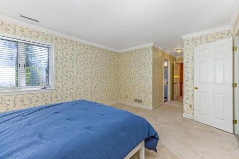 Tiny photo for 141 Flores Place, Columbus, OH 43213 (MLS # 226022810)