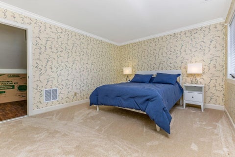 Tiny photo for 141 Flores Place, Columbus, OH 43213 (MLS # 226022810)