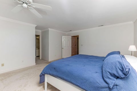 Tiny photo for 141 Flores Place, Columbus, OH 43213 (MLS # 226022810)