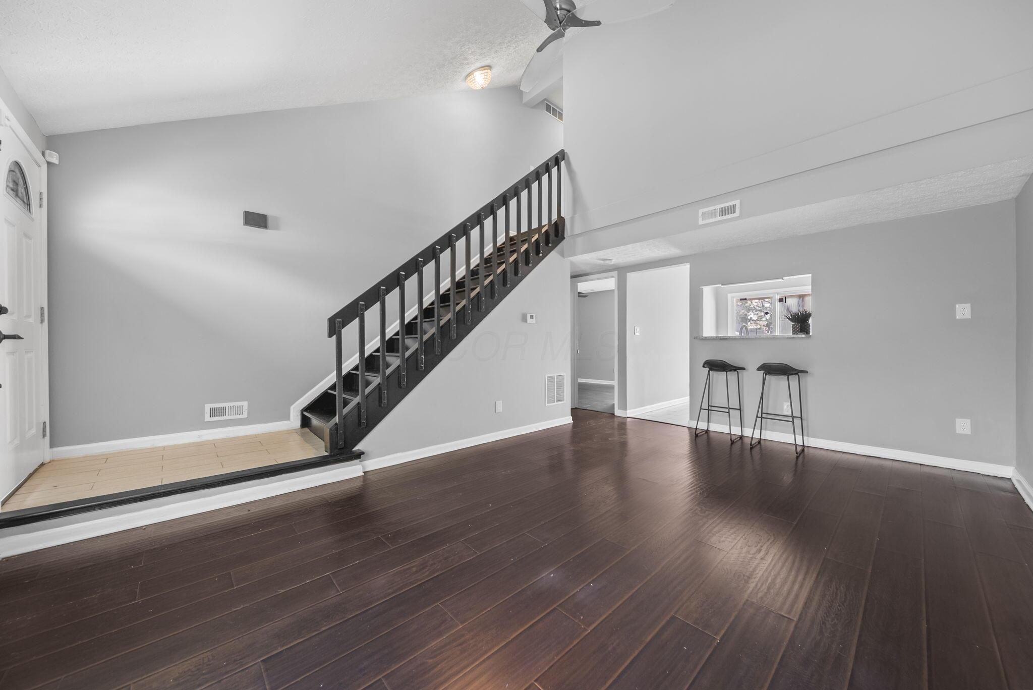 405 Huber Village Boulevard