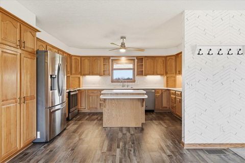 Tiny photo for 7893 Fairview Road, Mount Vernon, OH 43050 (MLS # 226009800)