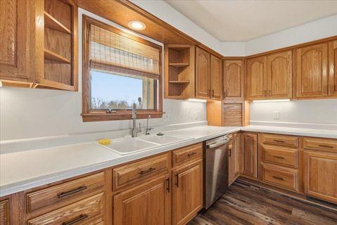 Tiny photo for 7893 Fairview Road, Mount Vernon, OH 43050 (MLS # 226009800)