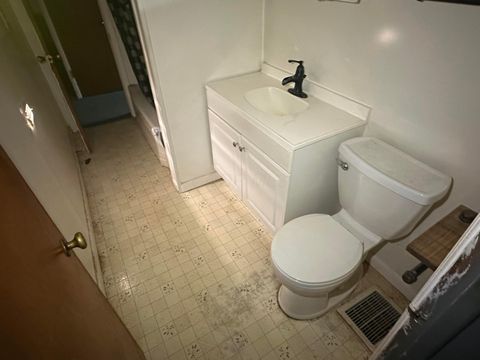 Tiny photo for 78 S Weyant Avenue, Columbus, OH 43213 (MLS # 225046218)