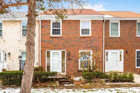 621 Simbury Street Columbus OH 43228