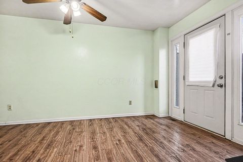 Tiny photo for 621 Simbury Street, Columbus, OH 43228 (MLS # 226003259)