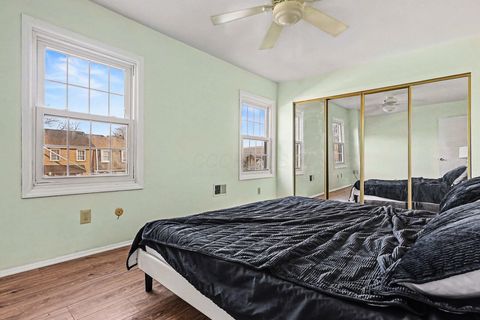 Tiny photo for 621 Simbury Street, Columbus, OH 43228 (MLS # 226003259)