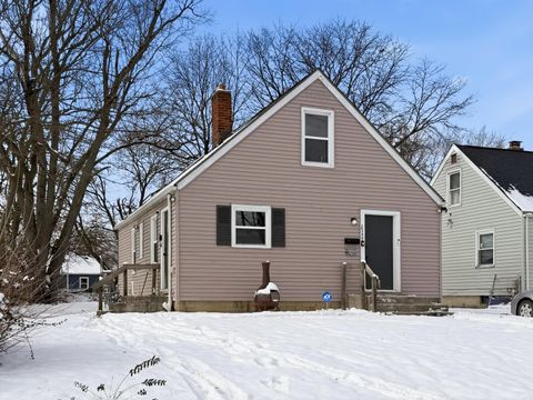 Photo of 2349 Delbert Road, Columbus, OH 43211 (MLS # 225045707)