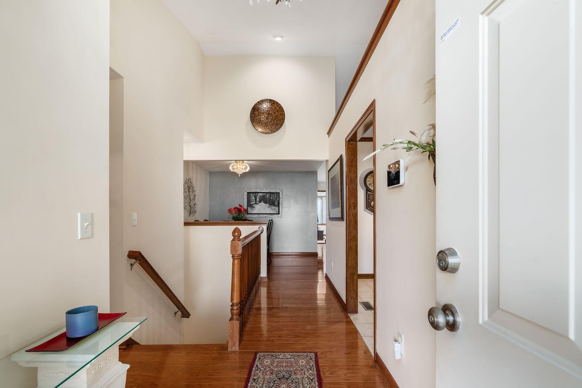 5011 Birch Grove Drive, Groveport, Ohio image 3