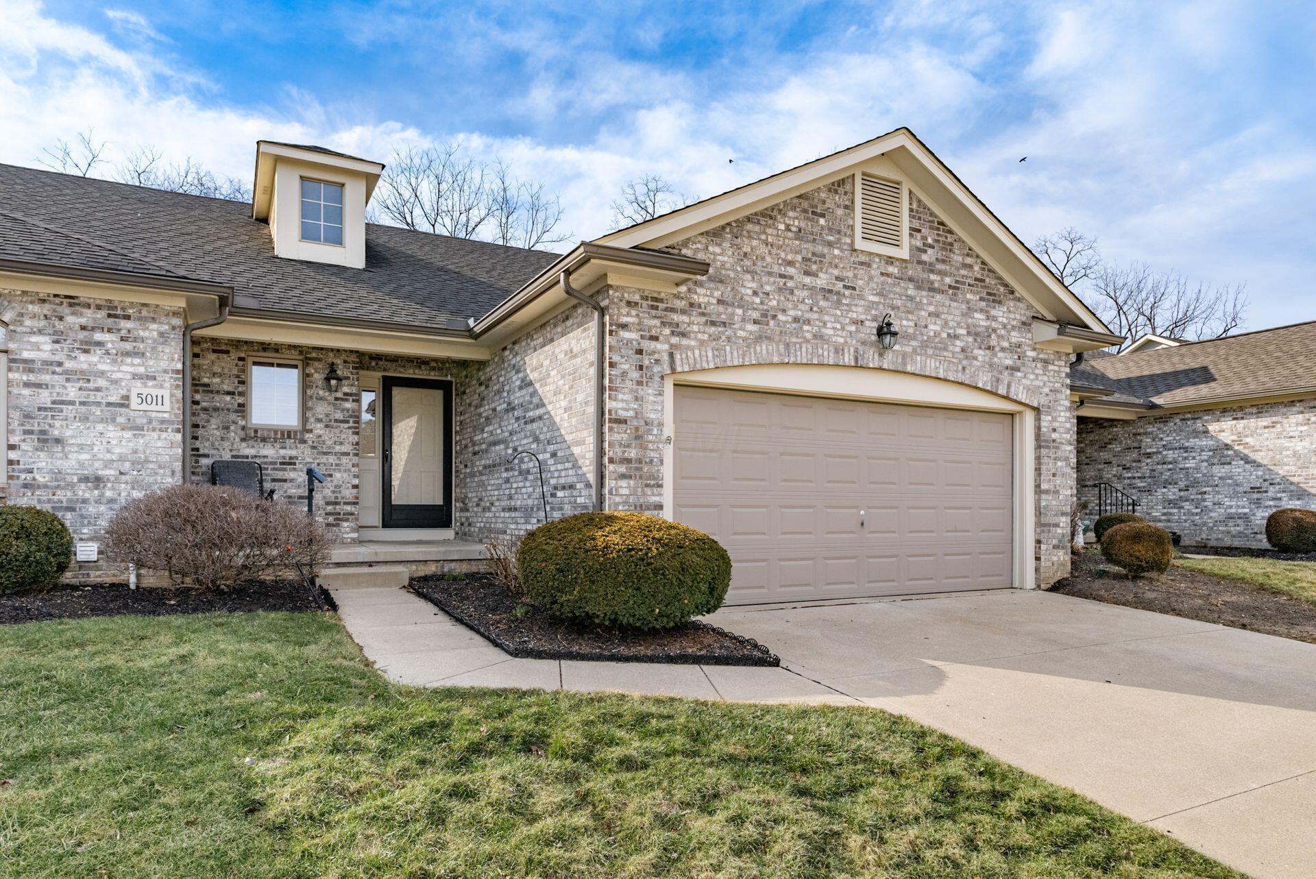 5011 Birch Grove Drive, Groveport, Ohio image 2