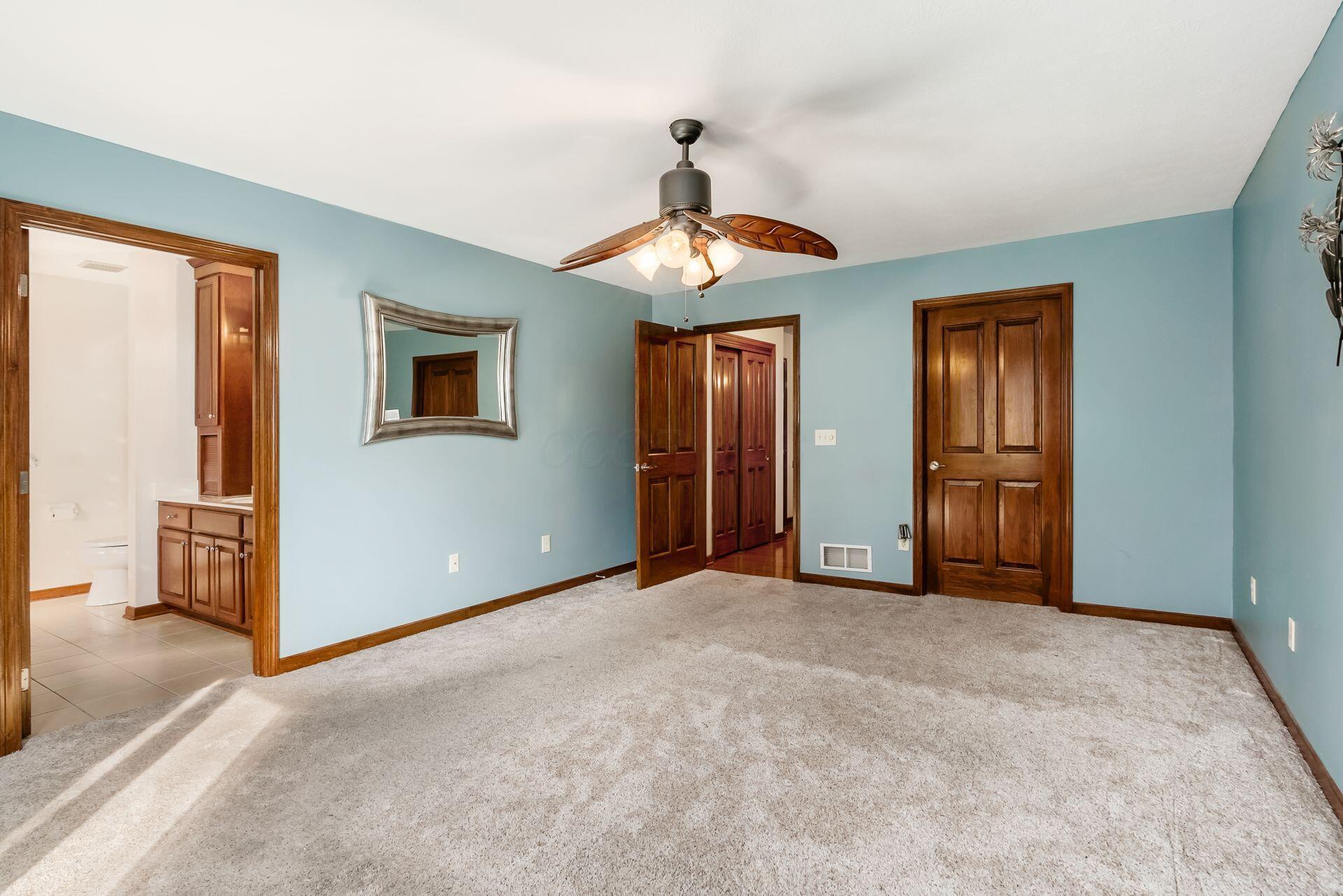 5011 Birch Grove Drive, Groveport, Ohio image 22