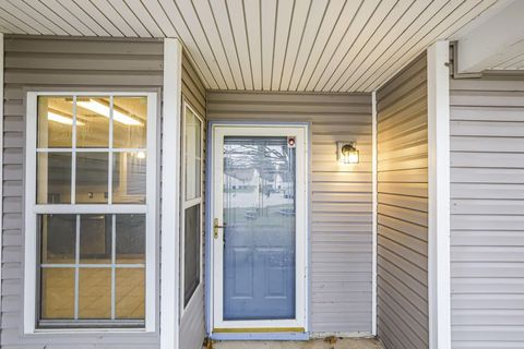 Tiny photo for 3067 Argonne Court, Columbus, OH 43232 (MLS # 225044400)