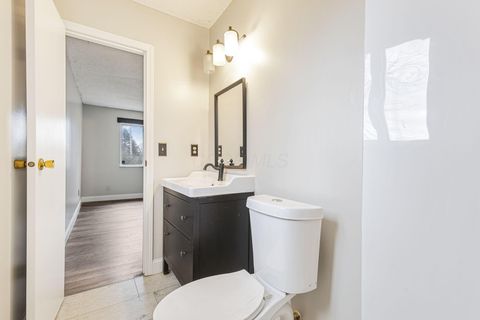 Tiny photo for 3067 Argonne Court, Columbus, OH 43232 (MLS # 225044400)