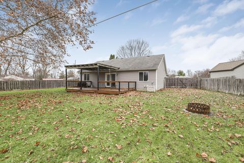 Tiny photo for 3067 Argonne Court, Columbus, OH 43232 (MLS # 225044400)
