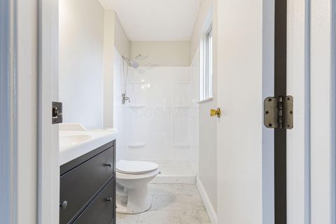 Tiny photo for 3067 Argonne Court, Columbus, OH 43232 (MLS # 225044400)