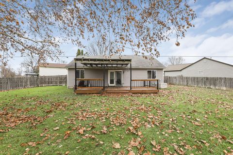 Tiny photo for 3067 Argonne Court, Columbus, OH 43232 (MLS # 225044400)