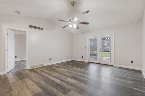 Tiny photo for 3067 Argonne Court, Columbus, OH 43232 (MLS # 225044400)